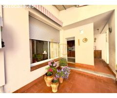 PRECIOSA CASA CON TERRAZA Y GARAJE EN UNA ZONA PRIVILEGIADA
