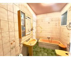 PRECIOSA CASA CON TERRAZA Y GARAJE EN UNA ZONA PRIVILEGIADA