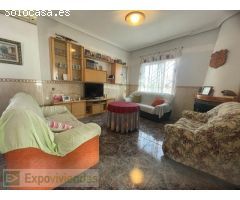 CASA CON GRAN PARCELA