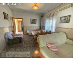 CASA CON GRAN PARCELA