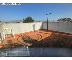 CASA CON GRAN PARCELA
