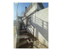 CASA CON GRAN PARCELA