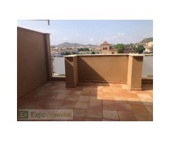 Excelente triplex en venta en Cobatillas.