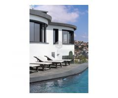 Villa Camilia - Un Sueño Mediterráneo con Vistas Inigualables al Mar