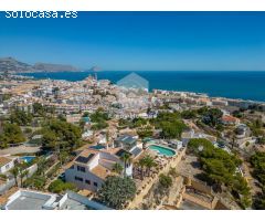 Exclusiva Villa Cerca de Altea: Un Refugio de Lujo y Confort