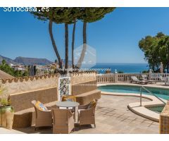 Exclusiva Villa Cerca de Altea: Un Refugio de Lujo y Confort