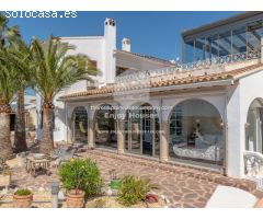 Exclusiva Villa Cerca de Altea: Un Refugio de Lujo y Confort