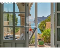 Exclusiva Villa Cerca de Altea: Un Refugio de Lujo y Confort
