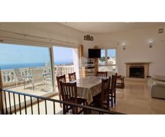 Villa con Espectaculares Vistas al Mar en Cumbre del Sol