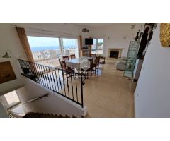 Villa con Espectaculares Vistas al Mar en Cumbre del Sol