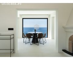 Villa Caleta - Estilo Ibicenco con Vistas Panorámicas al Mar Mediterráneo