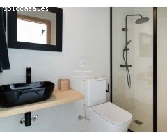 Villa Caleta - Estilo Ibicenco con Vistas Panorámicas al Mar Mediterráneo