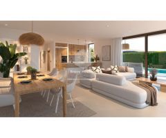 Villa Mila: Elegancia Mediterránea en el Corazón de Lomas del Rey, Jávea