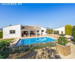 Villa de lujo con vistas al Montgó