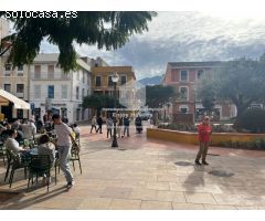 Codiciada Gema Urbana: Propiedad versátil en el corazón de Denia