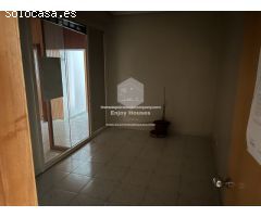 Codiciada Gema Urbana: Propiedad versátil en el corazón de Denia