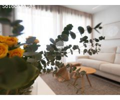 Moderno apartamento de 2 dormitorios con balcón privado