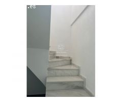 Ático Dúplex de Lujo en Primera Línea del Edificio Hipocampos, Calpe