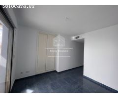 Ático Dúplex de Lujo en Primera Línea del Edificio Hipocampos, Calpe