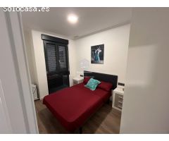 Adosado Contemporáneo con Piscina Privada en El Verger, Junto al Centro