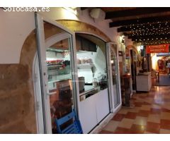 El mejor asador para tomar algo en 2ª línea de la playa de El Arenal en Jávea