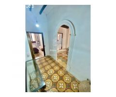 Excepcional Oportunidad de Inversión en el Casco Antiguo de Jávea