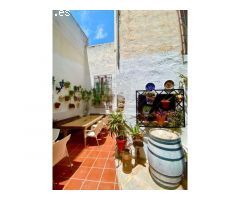 Excepcional Oportunidad de Inversión en el Casco Antiguo de Jávea