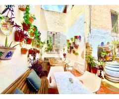 Excepcional Oportunidad de Inversión en el Casco Antiguo de Jávea