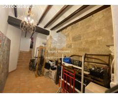 Excepcional Oportunidad de Inversión en el Casco Antiguo de Jávea