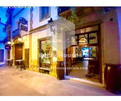 Excepcional Oportunidad de Inversión en el Casco Antiguo de Jávea