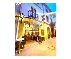 Excepcional Oportunidad de Inversión en el Casco Antiguo de Jávea