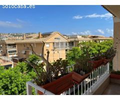 Luminoso y acogedor apartamento de 2 dormitorios con impresionantes vistas