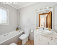 VILLA DE VACACIONES DE 3 DORMITORIOS EN JÁVEA € 427.500