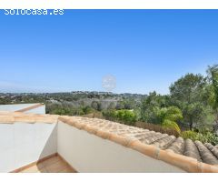 VILLA DE VACACIONES DE 3 DORMITORIOS EN JÁVEA € 427.500