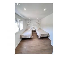 Villa de 4 habitaciones con fantásticas vistas abiertas al mar en El Montgó,