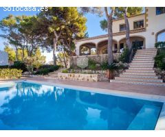 Magnífica Villa con Vistas al mar en exclusiva zona de Jávea