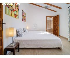 Magnífica Villa con Vistas al mar en exclusiva zona de Jávea