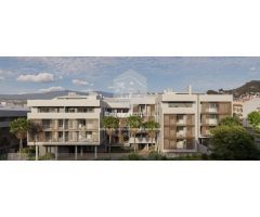 Moderno apartamento de 2 dormitorios con amplia terraza y sala de estar de