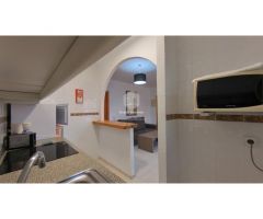 Moderno apartamento de 2 dormitorios con terraza cerca de la playa