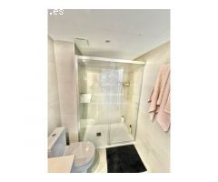 Apartamento de 2 Dormitorios con Balcón, Piscina y Garaje - Cerca del Arenal,
