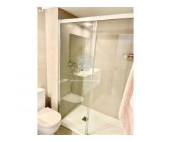 Apartamento de 2 Dormitorios con Balcón, Piscina y Garaje - Cerca del Arenal,