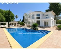 Villa Limon - Una lujosa villa de 4 dormitorios en Jávea