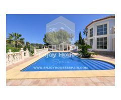 Villa Limon - Una lujosa villa de 4 dormitorios en Jávea