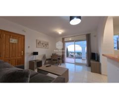 Apartamento de 2 dormitorios con balcón