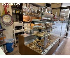 SE TRASPASA BAR CAFETERIA PASTELERIA