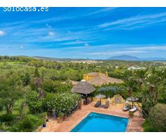 Impecable villa familiar con impresionantes vistas a la montaña y al campo de