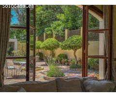 Impecable villa familiar con impresionantes vistas a la montaña y al campo de