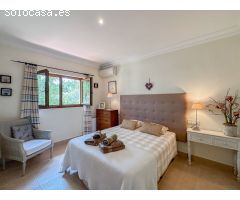 Impecable villa familiar con impresionantes vistas a la montaña y al campo de