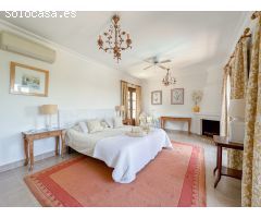 Impecable villa familiar con impresionantes vistas a la montaña y al campo de