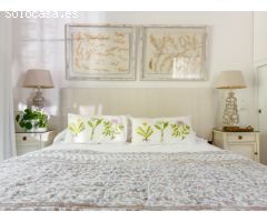 Villa de Estilo Andaluz con Gran Jardín en Sotogrande